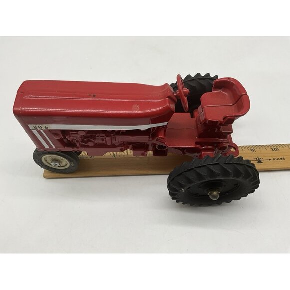 Ertl McCormick IH Farmall 806 Narrow Front Diesel Tractor  1/16 Vtg Made in USA - Picture 11 of 13